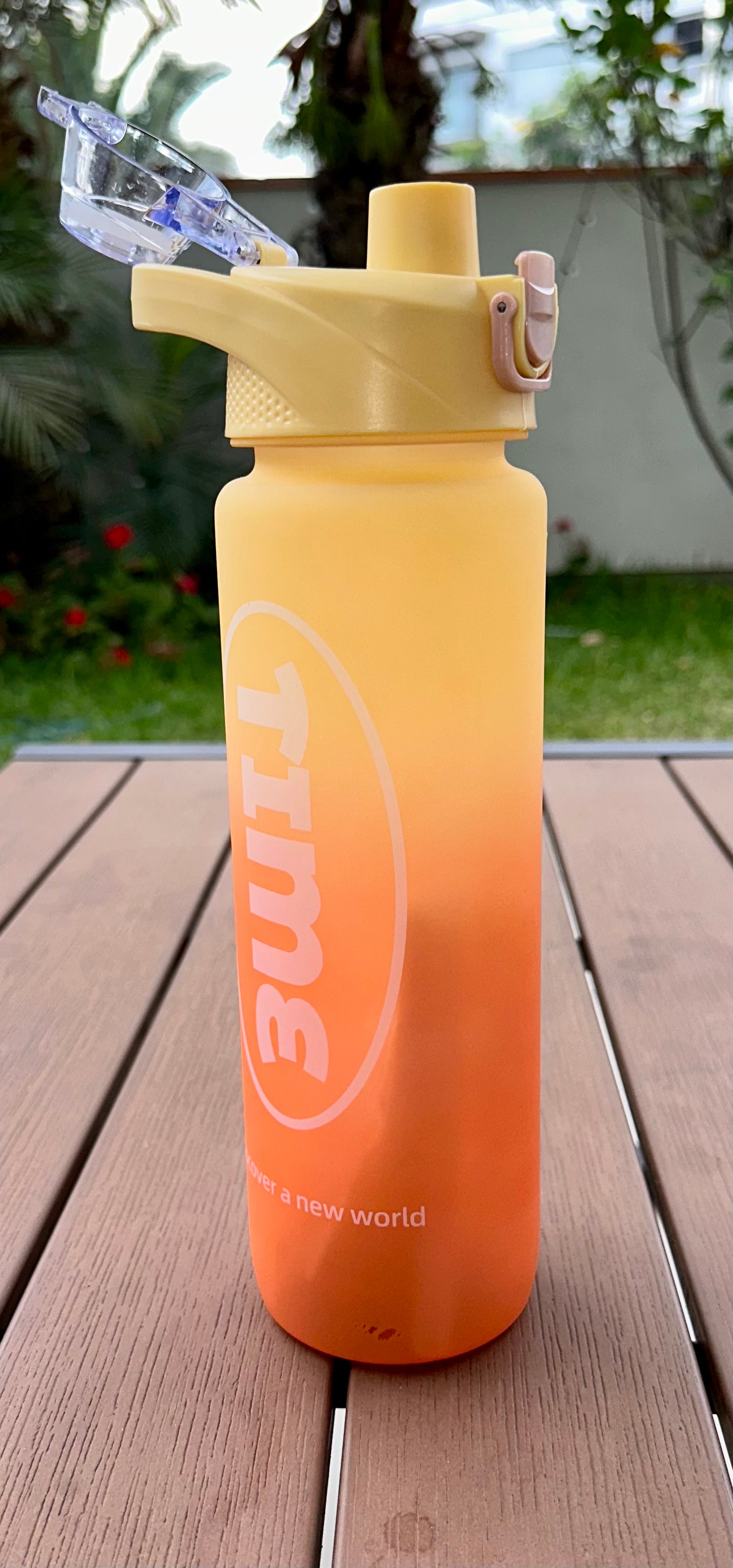 Tomatodo 1L Tapa naranja - envase naranja claro y oscuro
