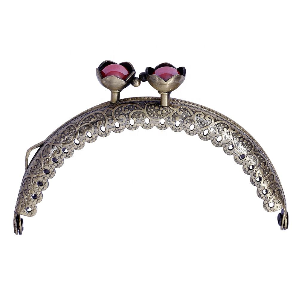 Broche para monederos